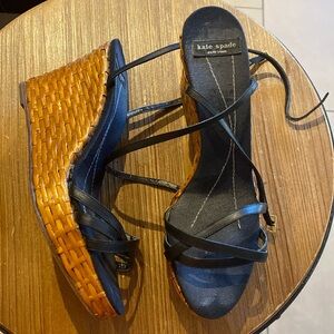 GUC Kate Spade Basket Woven Wedge Sandals Wrap Ankles Black Sz 9